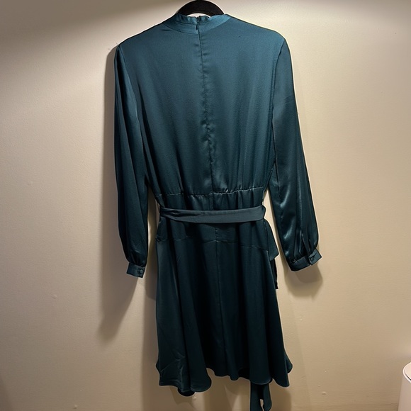 Gabby Skye green satin faux wrap dress with asymmetric hem - Picture 4 of 10
